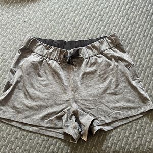 LULULEMON gray shorts